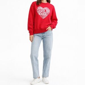 CHAMPION Reverse Weave Heart Graphic Sweatshirt | XS | Red | Cozy Athleisure